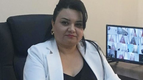 Qazi övladına kobud davranan direktor cəzalandırıldı