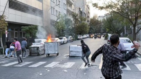 İrandakı aksiyalarda 26 nəfər ÖLDÜRÜLÜB