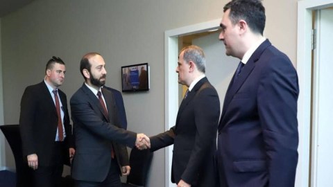 Ceyhun Bayramov Mirzoyanla nələri müzakirə etdiyini AÇIQLADI