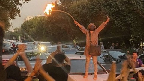 İranda aksiyalarda ölənlərin rəsmi sayı açıqlandı 