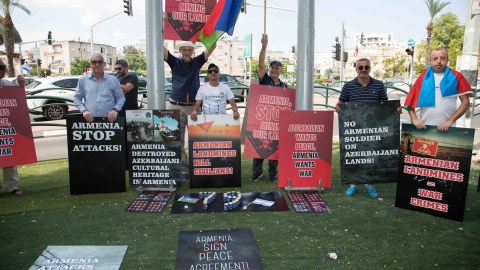 İsraildə erməni təxribatlarına etiraz edildi - FOTO
