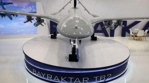 Daha bir ölkə "Bayraktar" aldı