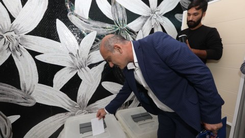 Mətbuat Şurasına üzvlərin seçilməsi ilə bağlı səsvermə yekunlaşdı