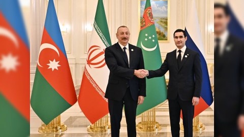 İlham Əliyev türkmənistanlı həmkarını təbrik etdi