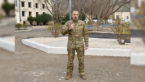 Dəmir yumruq öz işini gördü