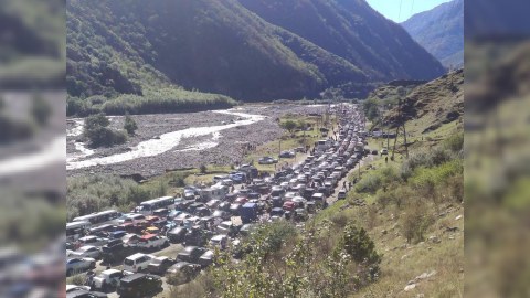 Ruslar Gürcüstana piyada gedəcəklər