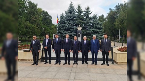 Deputatlar Rumıniyada mühüm görüşlər keçirdilər - FOTO