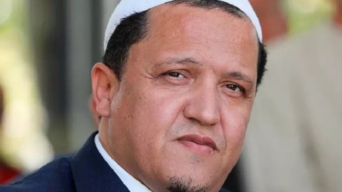 “Molla rejimi İslamın düşmənidir” - Qalmaqallı din xadimi