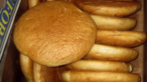 Bakıda çörəyin çəkisini azaldan market aşkarlandı