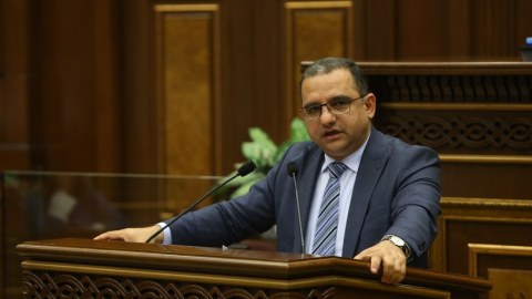Ermənistan gələn il üçün büdcə xərclərini artırır