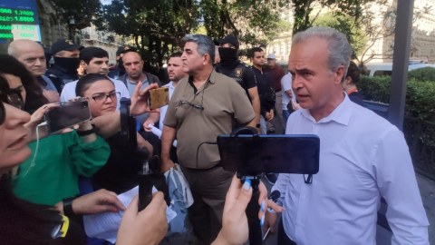 İranın Azərbaycandakı səfirliyinin qarşısında aksiya keçirilib