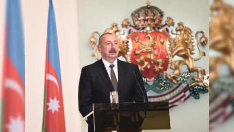 Əlimizdən gələni edirik ki, qaz hasilatını artıraq - Prezident