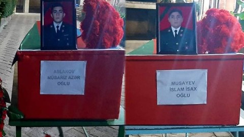 Dünənki qəzada ölən şəxslər hərbçi imiş - FOTO