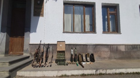 Xocavənddə silah-sursat aşkarlandı - FOTO