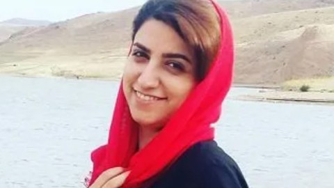 İranda güneyli fəal qadın saxlanılıb