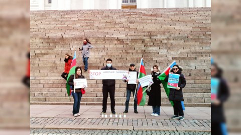 Soydaşlarımız Helsinkidə aksiya keçirdilər - FOTO