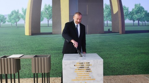 Xıdırlı kəndinin təməli qoyuldu 