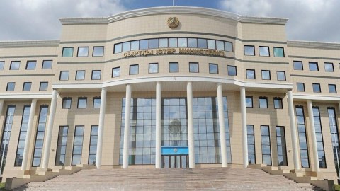 Rusiya ilə Qazaxıstan arasında diplomatik QALMAQAL
