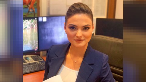 Jalə Həsənli liseydə işə BAŞLADI