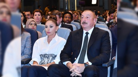 Prezidentlə xanımı Ağdamda ilk forumda iştirak ediblər - YENİLƏNİB