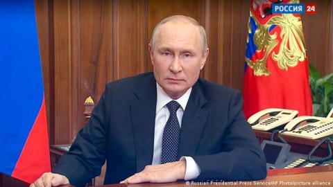 Zaporojye AES Rusiyanın mülkiyyətinə keçir - Putin qərar verdi