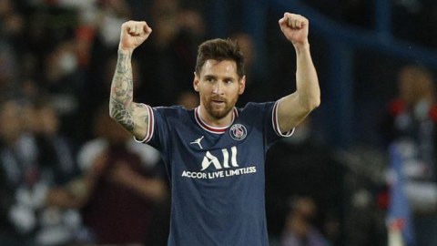 Messi rekordunu yenilədi