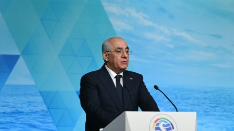 Əli Əsədov Moskvada Zəngəzur dəhlizindən DANIŞDI