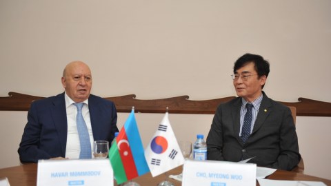 BMU-da Koreya universitetinin yeni rektoru ilə görüş olub