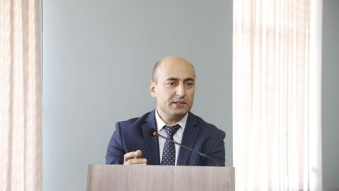 Universitet rəhbərinin səs yazısı: “Hamınızı pis günə qoyacağam”