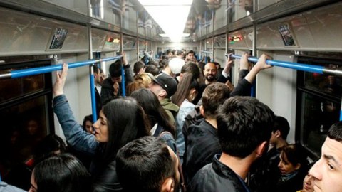 Bakı metrosu sentyabrda 18 milyondan çox sərnişin daşıyıb