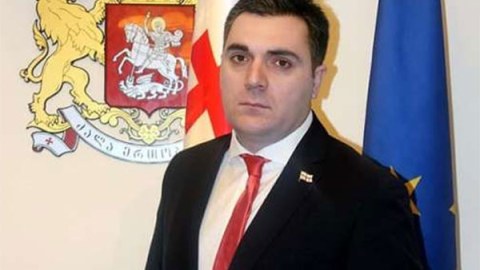 Gürcüstandan Bakı və İrəvana görüş TƏKLİFİ