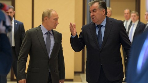 Tacikistan prezidentinin Putinə hədiyyəsi GÜNDƏM OLDU 