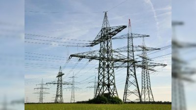 İran elektrik şəbəkəsini Rusiya ilə birləşdirmək istəyir 