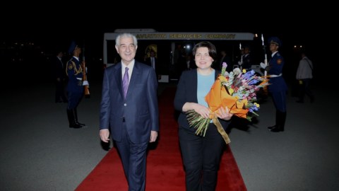 Moldovanın Baş naziri Bakıya gəldi