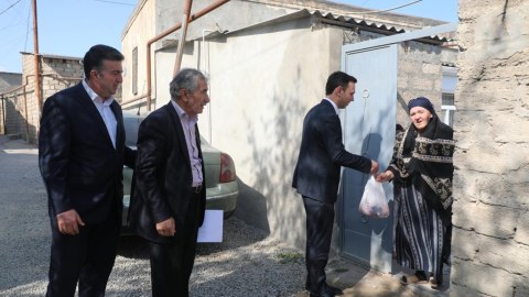 Ağsaqqallar Şurası xeyirxahlıq missiyasını davam etdirir