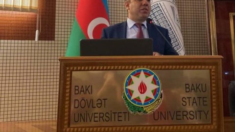 “Dəmir yumruq” siyasətinin Praqa təntənəsi