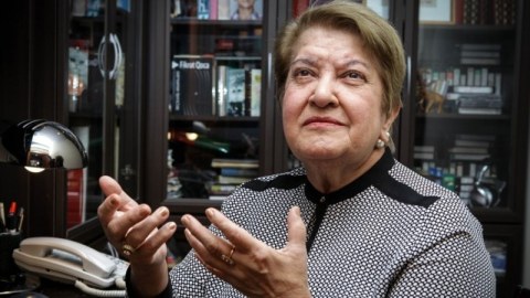 Ruhəngiz Qasımovanın qızı: “Anam dözmədi, ürəyi partladı”