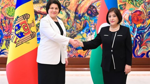 Sahibə Qafarova Moldovanın Baş naziri ilə görüşüb