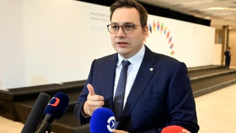 Çexiya rusların ölkəyə girişinə qadağa qoydu