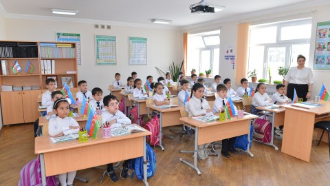 Şagirdlərin elektron yerdəyişməsinə BAŞLANILIR