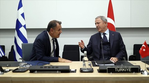 Hulusi Akar yunan həmkarı ilə görüşdü 