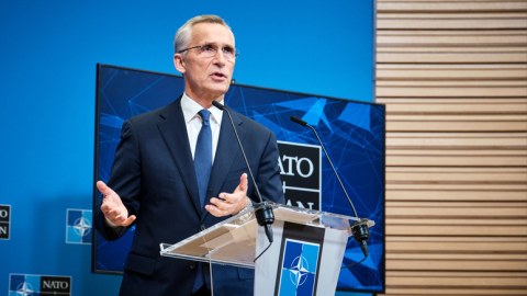 NATO Ukraynaya PUA əleyhinə sistemlər verəcək 