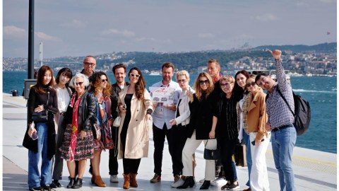 İstanbulda möhtəşəm festival - FOTOLAR