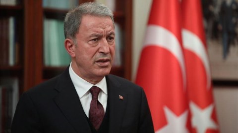Akardan Ukrayna açıqlaması: Türkiyə həlledici rol oynayır