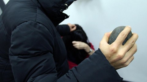 Beyləqanda gənc oğlan daşla ÖLDÜRÜLDÜ