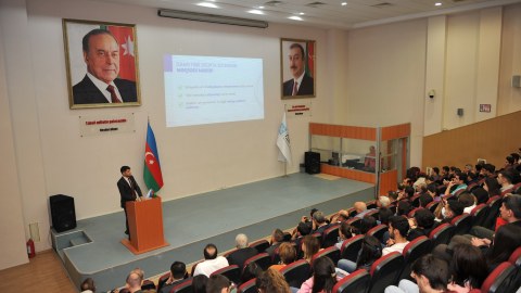BMU-da icbari tibbi sığorta üzrə maarifləndirmə tədbiri