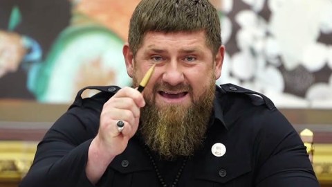 Kadırov oğlanlarının Ukraynada döyüşdüyünə dair VİDEO yaydı
