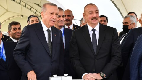 Prezidentlər Cəbrayıla ceyranlar buraxdılar - FOTOLAR