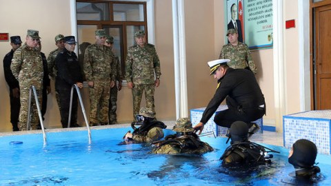 Özbəkistanlı general Azərbaycandadır - FOTO