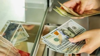 Sabah dollar bu qiymətə SATILACAQ